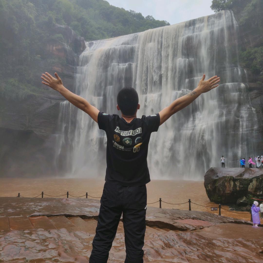 你是蓬蓬吧🫧🫧