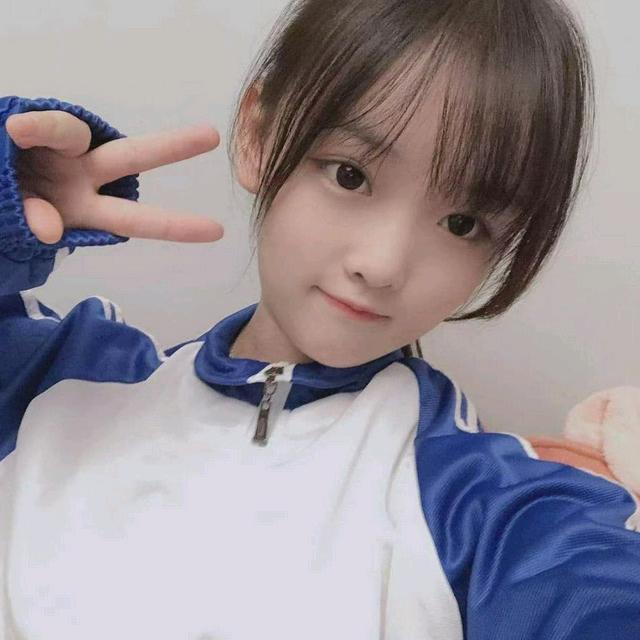 雅雅追剧