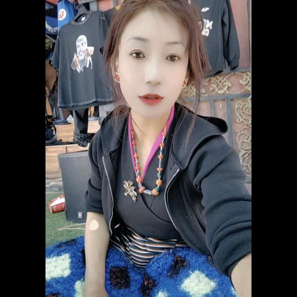 藏族姑娘