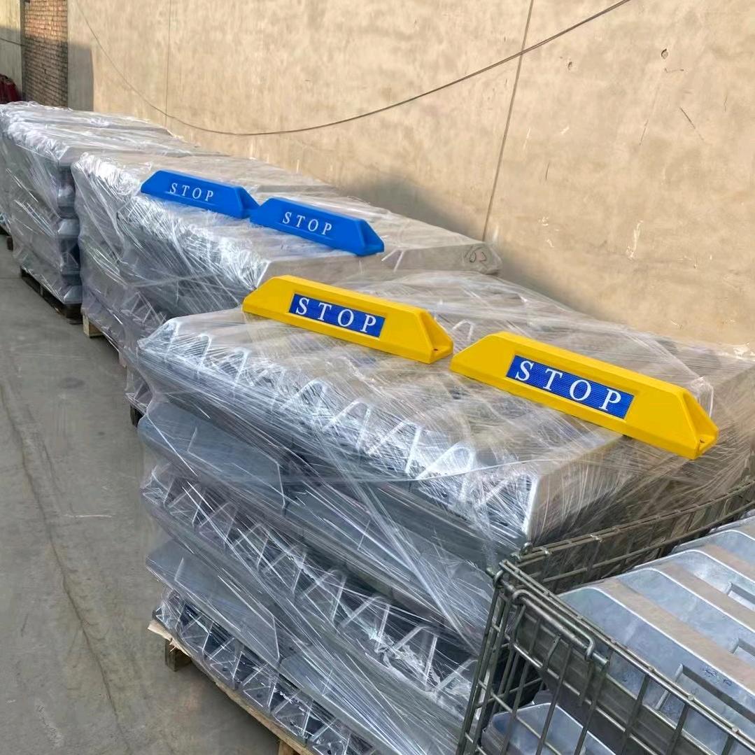 停车杆，U型护栏，厂家直销