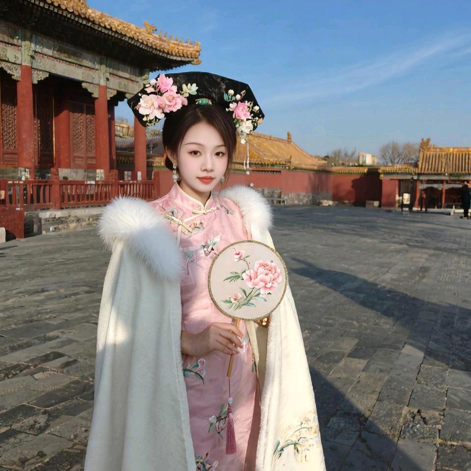 ｡✧* ꧁王姐꧂✧*｡