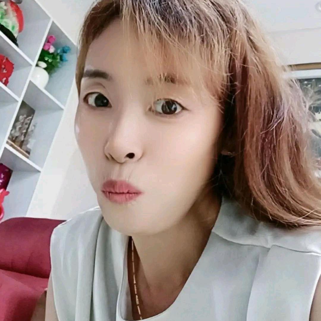 甜橙莲儿
