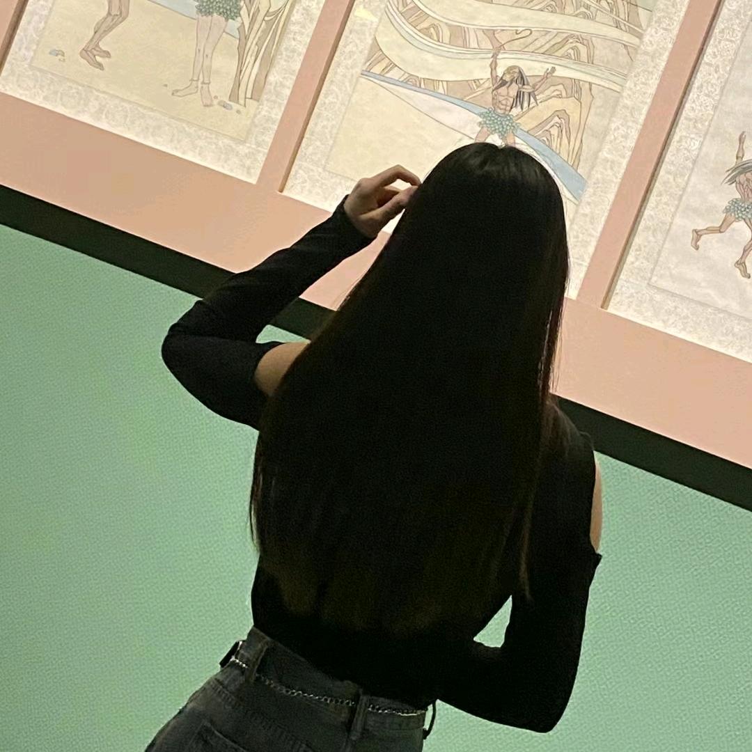 @Lin可乐❛‿˂̵✧🍀