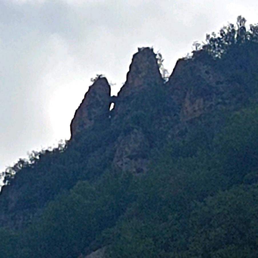 三界起航路兰州拉面新疆烤羊肉串