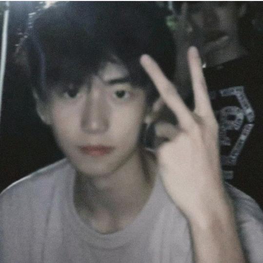 Leo.康