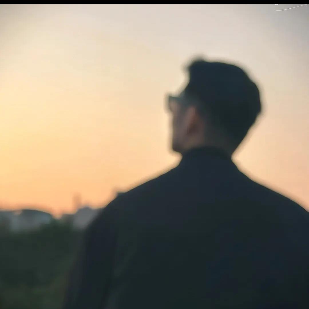 ╭周先生╮
