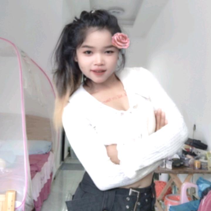 玫瑰🇲🇲🇲🇲