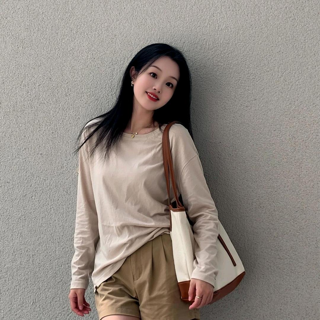 六月