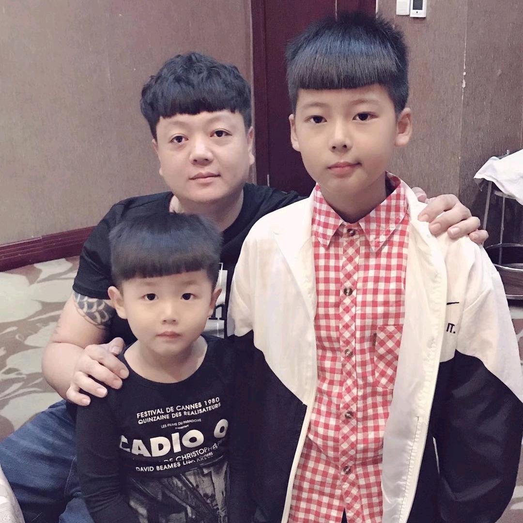 🚗                🚗