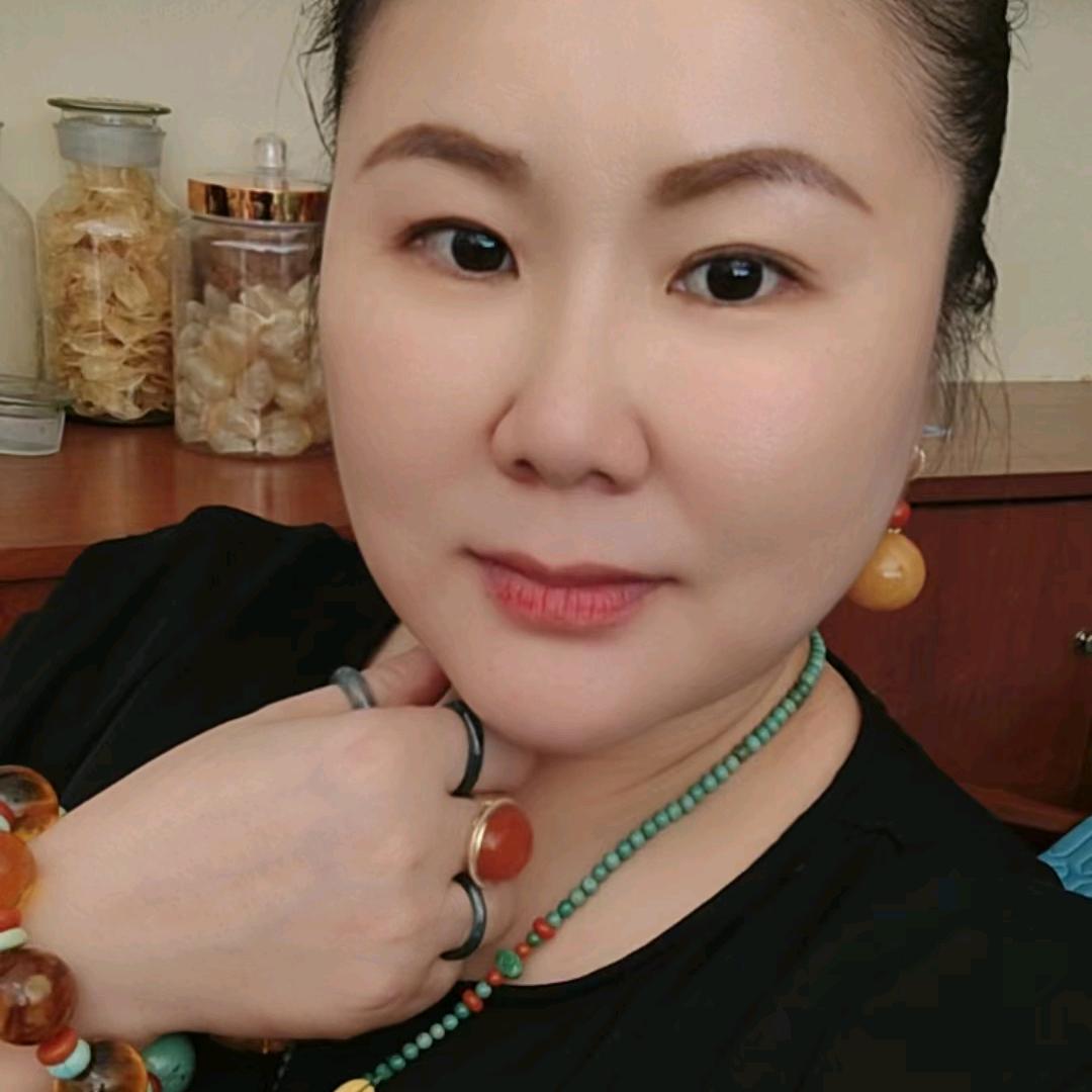 卓玛.