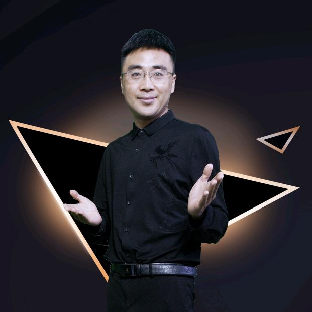 爱演播的朱爸