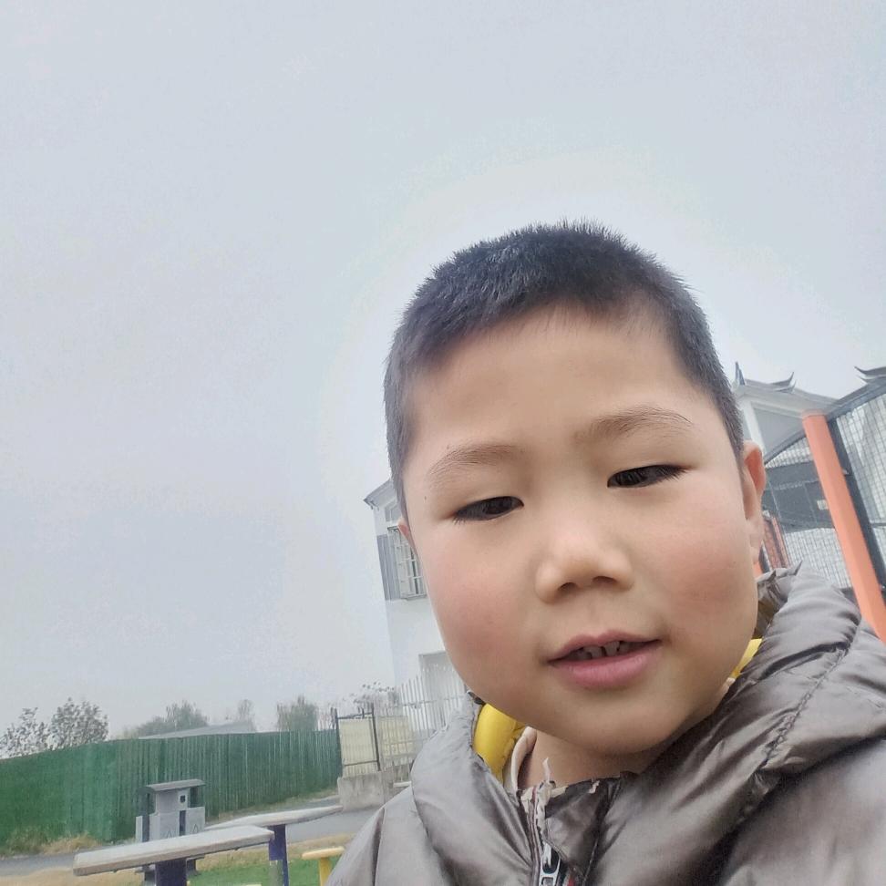爱音乐的祥仔