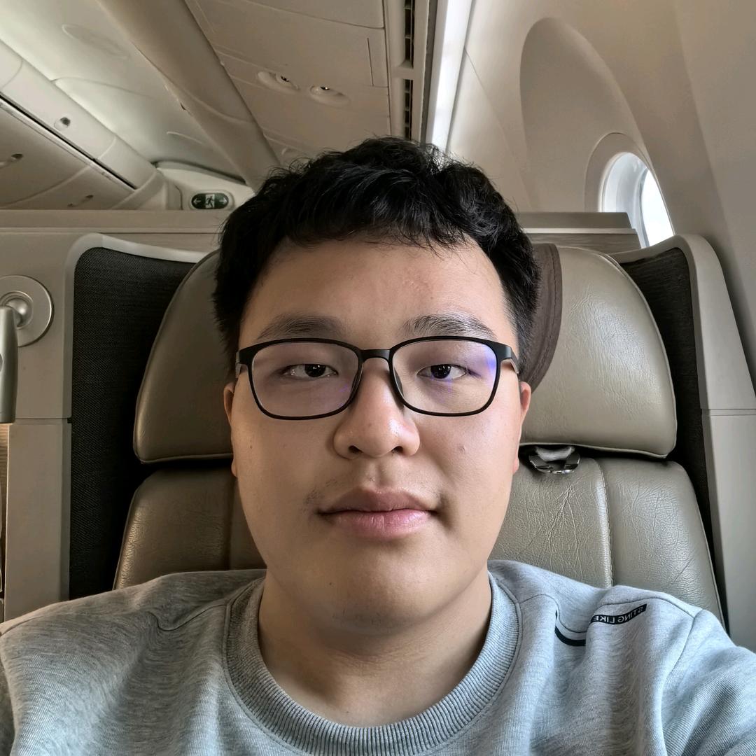 爱铁路与航空的峥哥