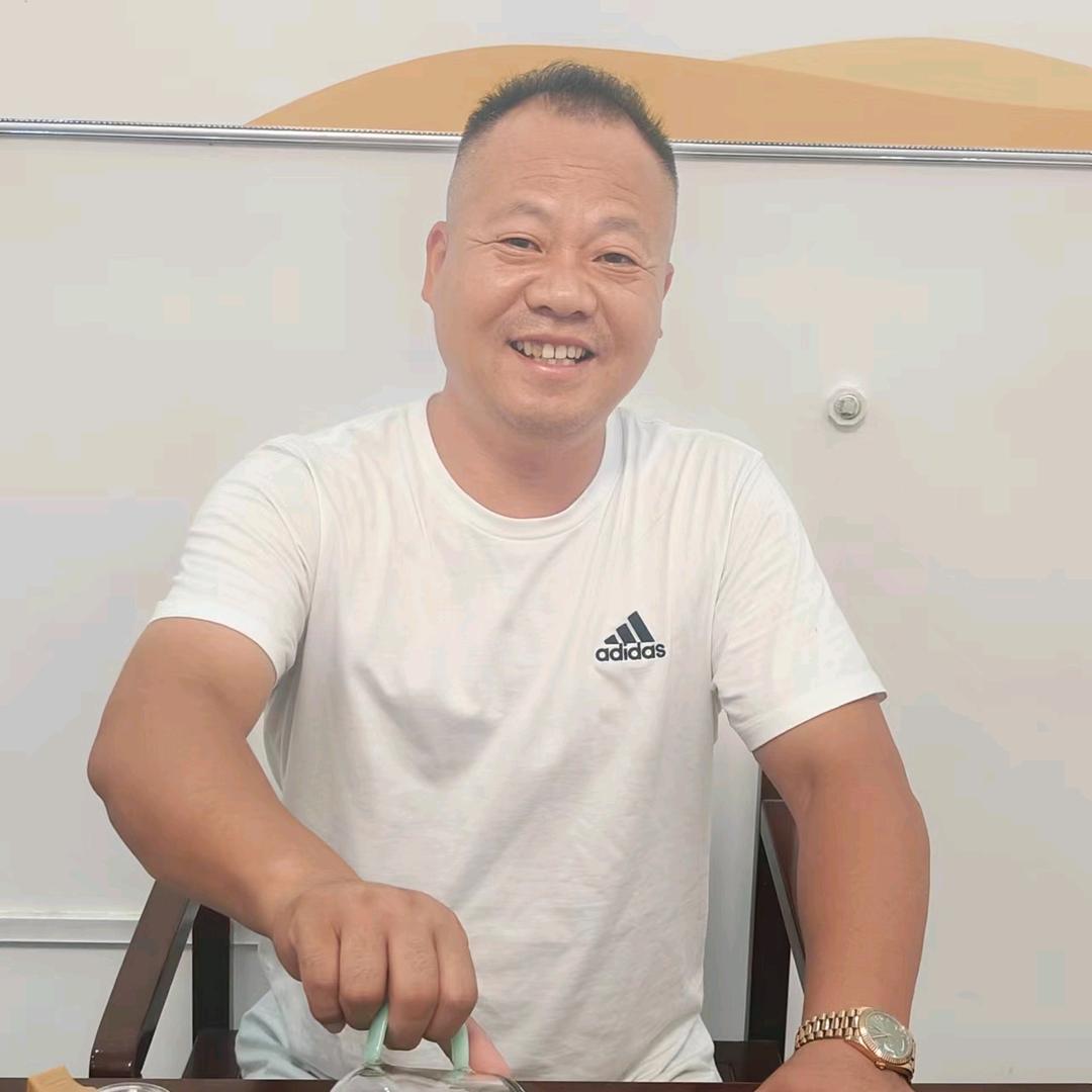 华佗镇刘建红家具城