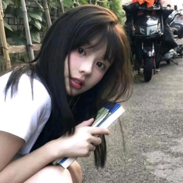 别再捏我脸了