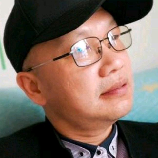 名赋其诗     yhlx678899