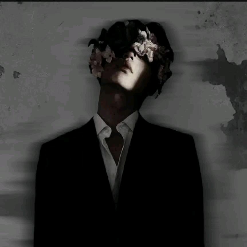 ▶︎ ︎ı||ıı||ıı||ı 33”