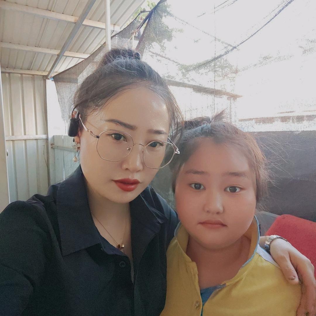 小骨美妆批发七月深海批发