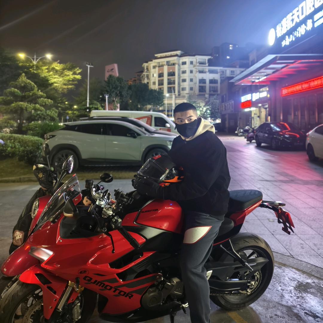 还是穿李宁吧