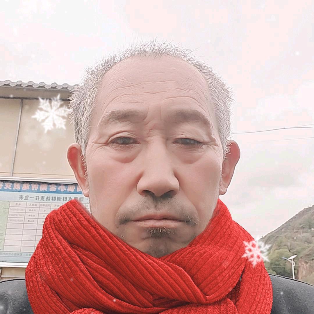 梓晨爷爷早上6点10直播