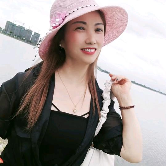 71.5.13简单快乐的猪🐷