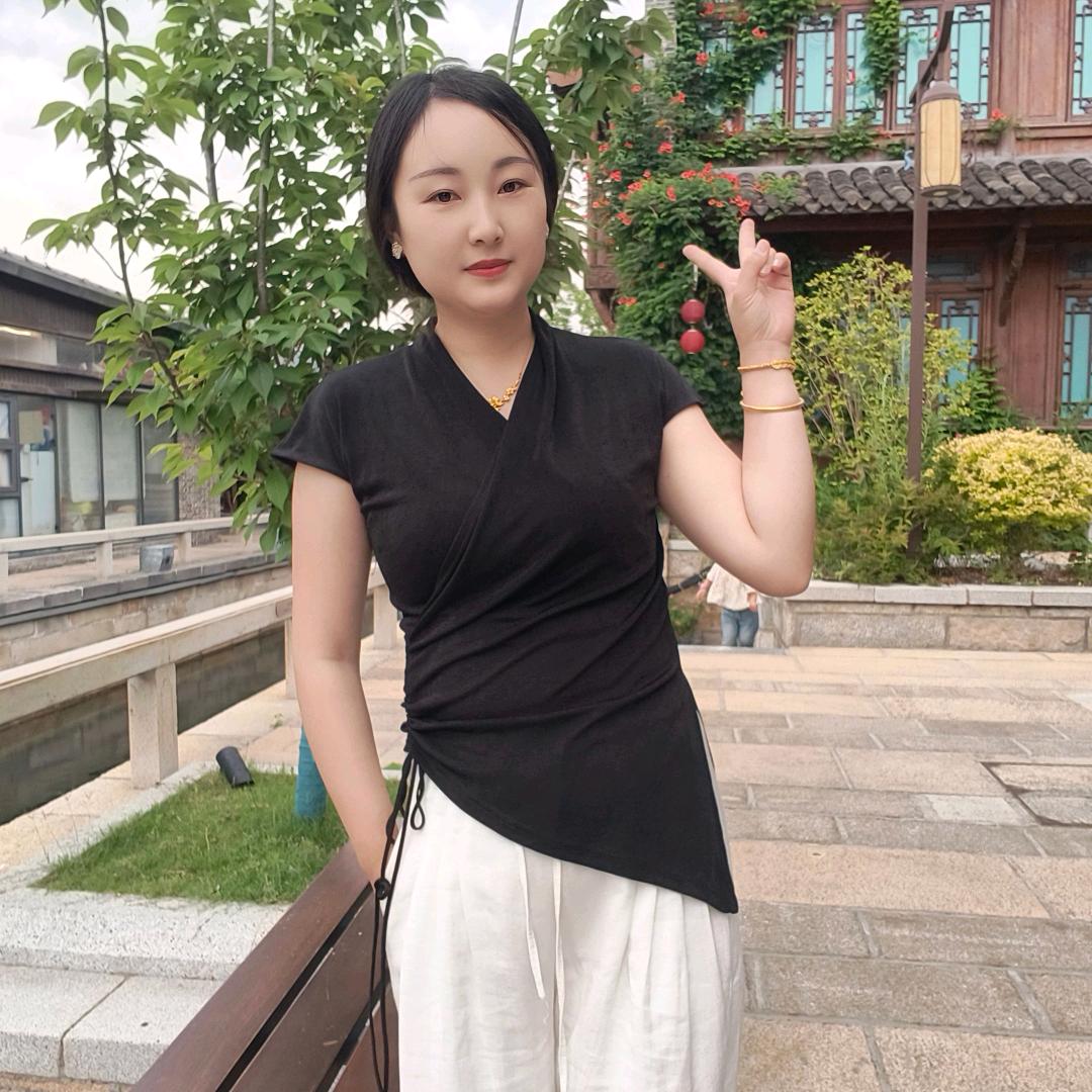 猫猫不吃鱼ʚʕ̯•͡ˑ