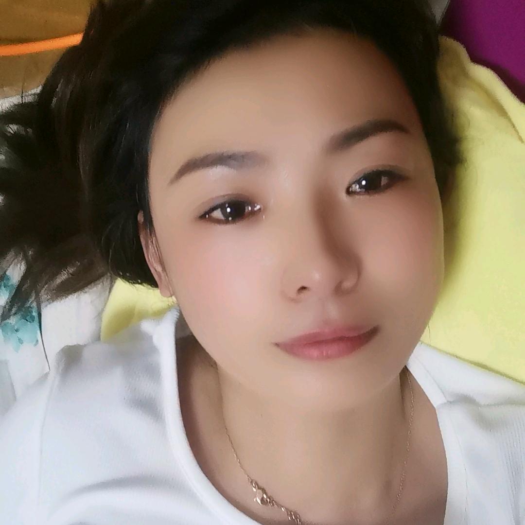 王姐，带两个儿子一路前行，思念是无期的