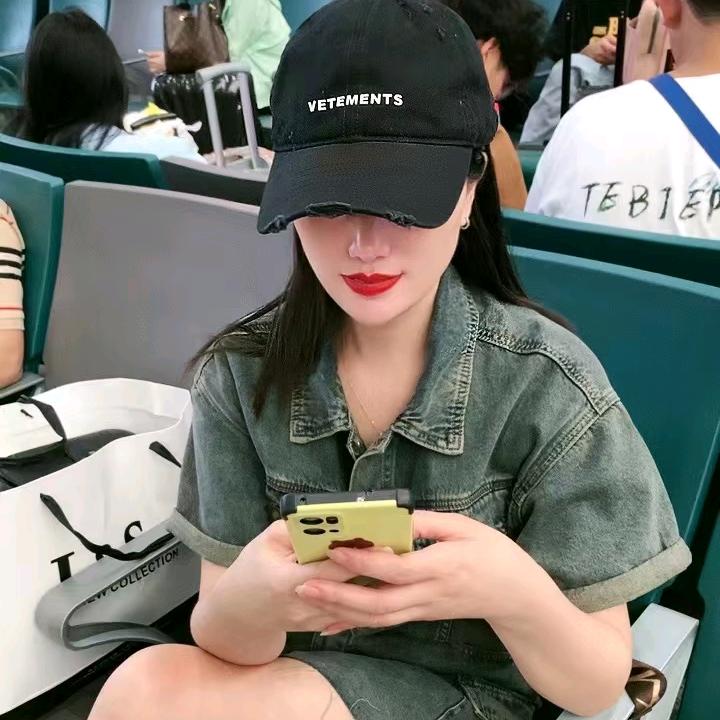 欣欣吖