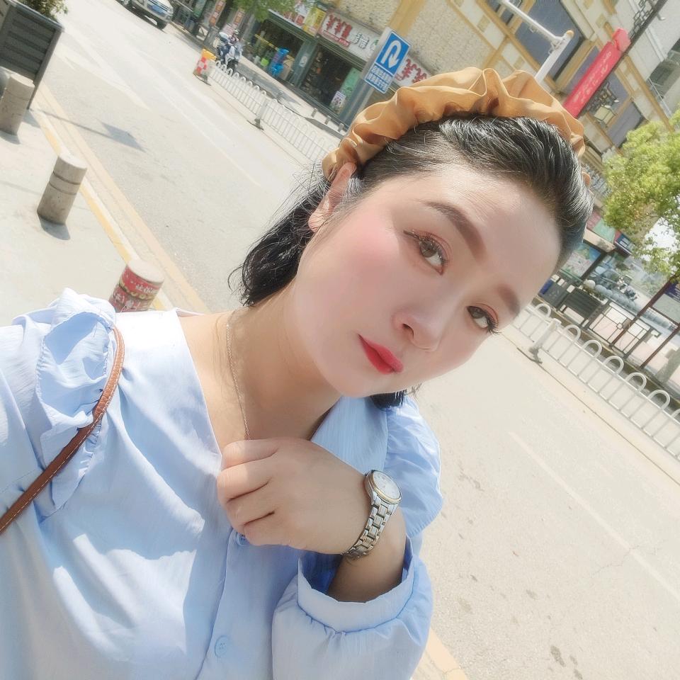 小兰带你吃喝玩乐