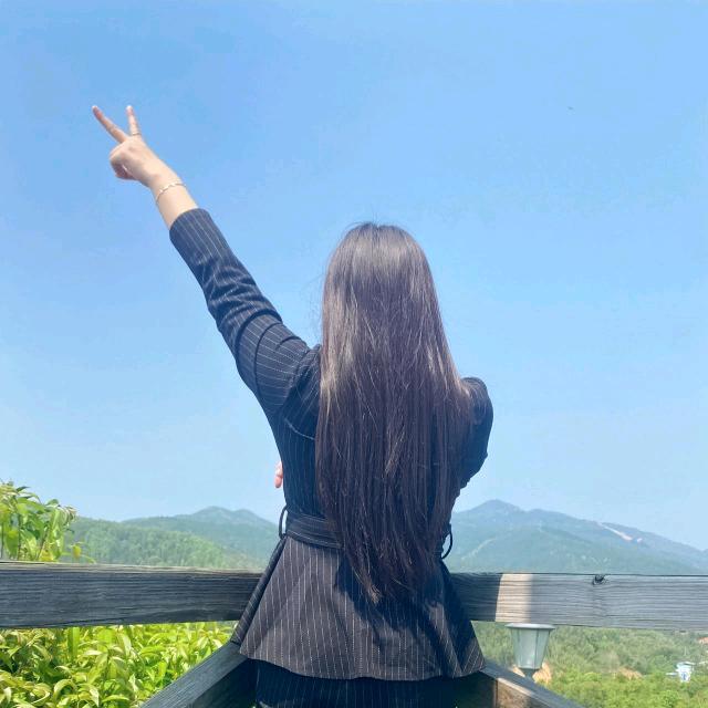 ♡̶҉别碰硪齐刘海..ᥫᩣ