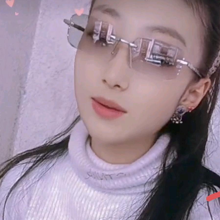 天天开心，德曲。