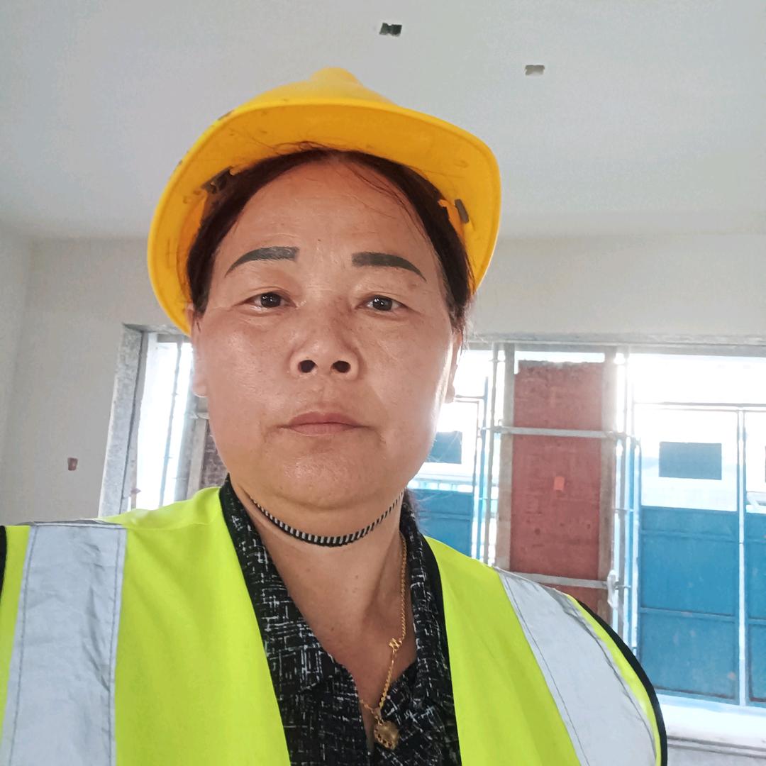 雨后的彩红