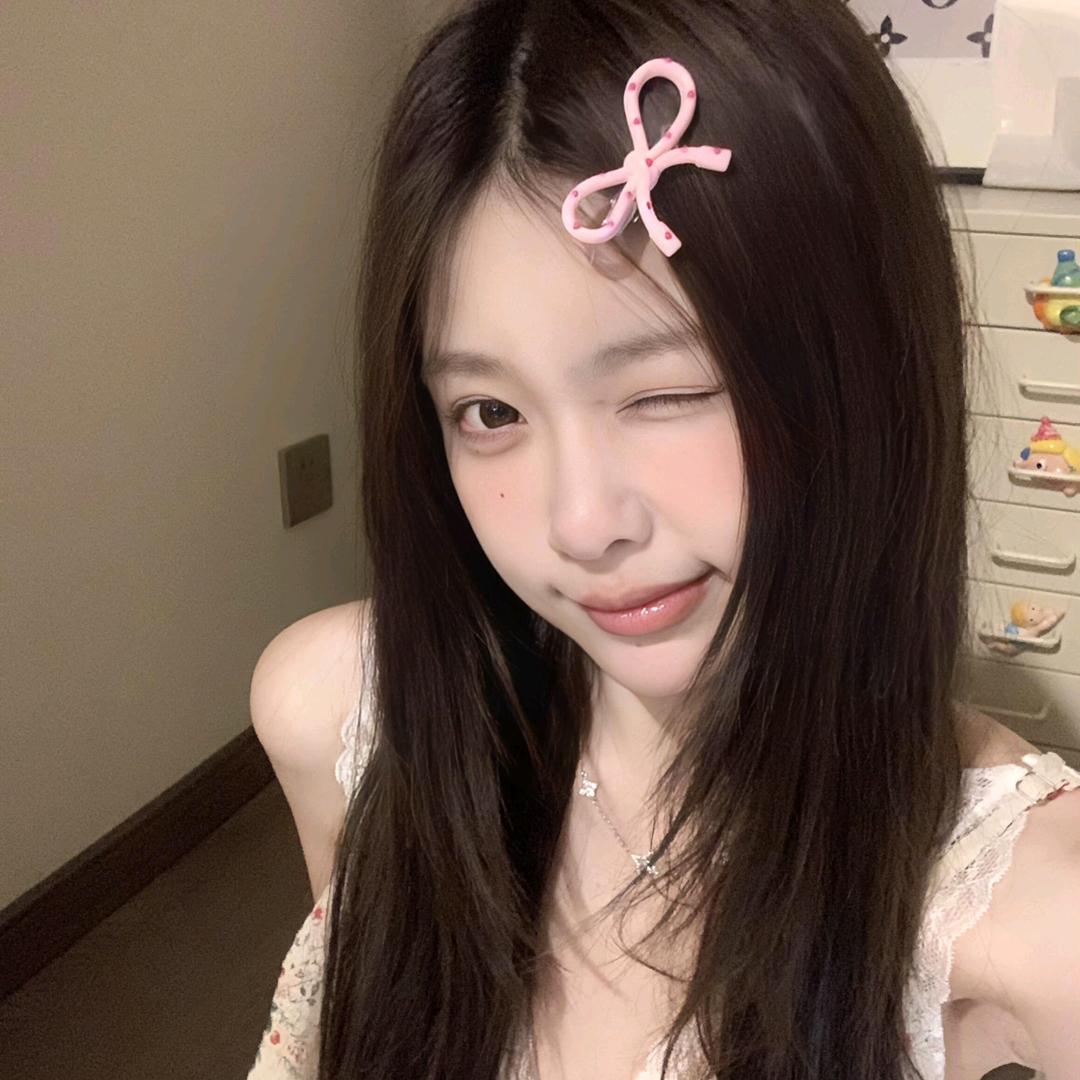 𝒔𝒘𝒆𝒆𝒕𝒚.
