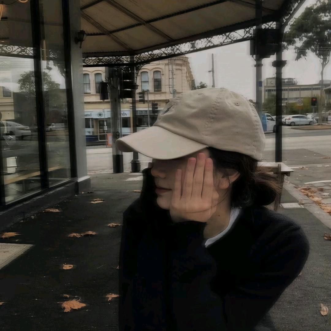 𝓓𝓮𝓮𝓹𝓵𝓸𝓿𝓮