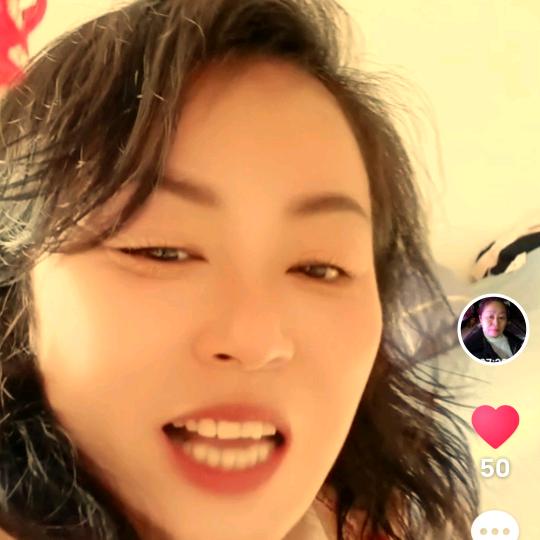 @马丽