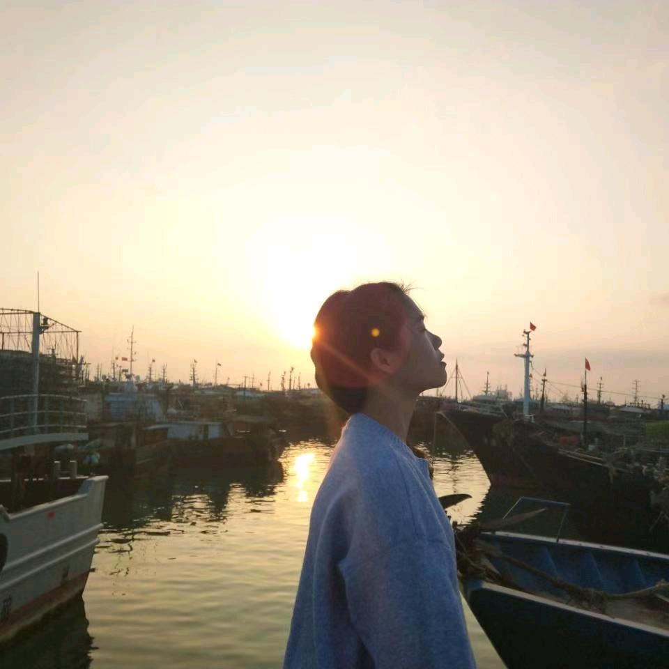 @阿静