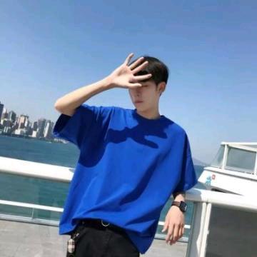 ♥(。→v←。)♥