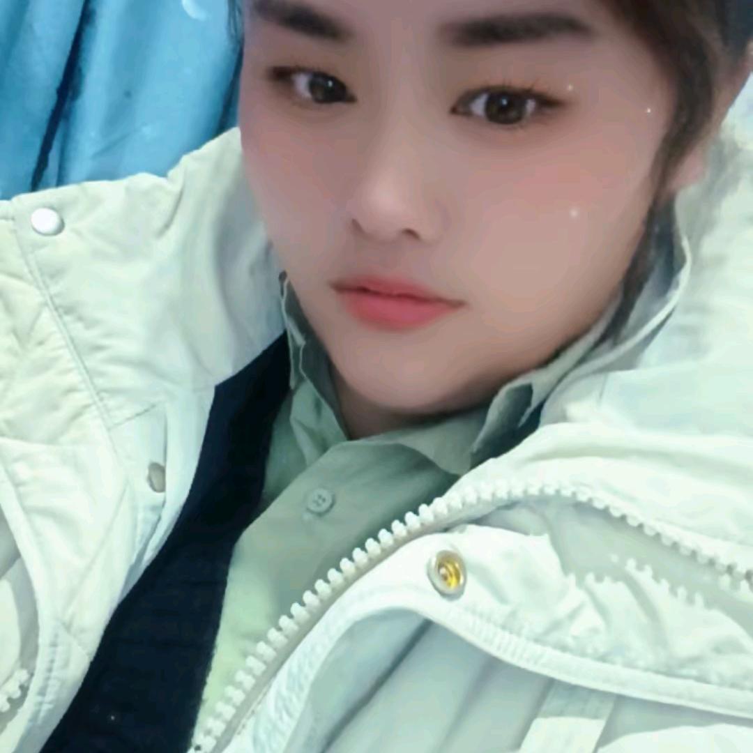 爱你的人