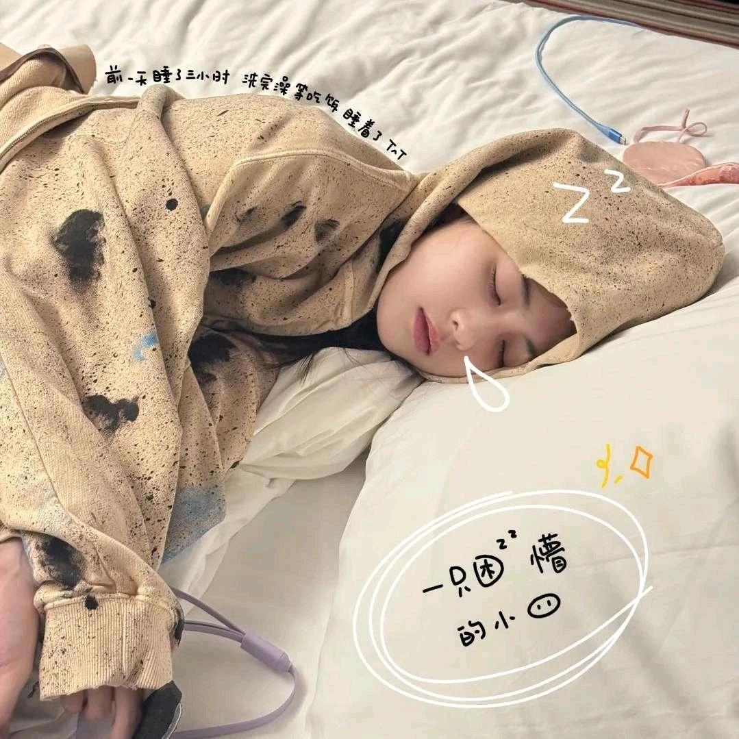 一只困懵的小猪