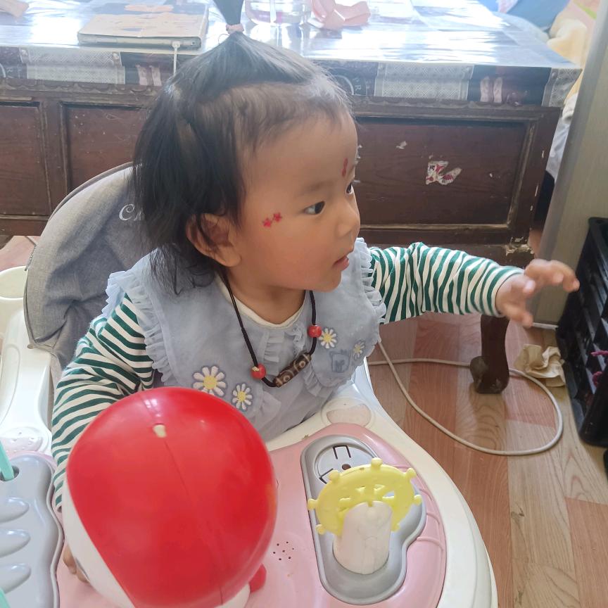伟色