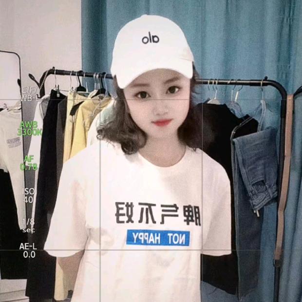 🐬八月嗯呐🐬