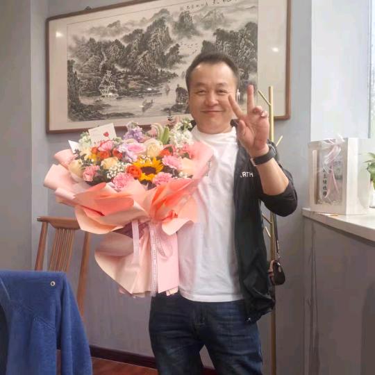 劉先森《捌贰壹陆》