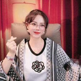 樊樊睿健石光