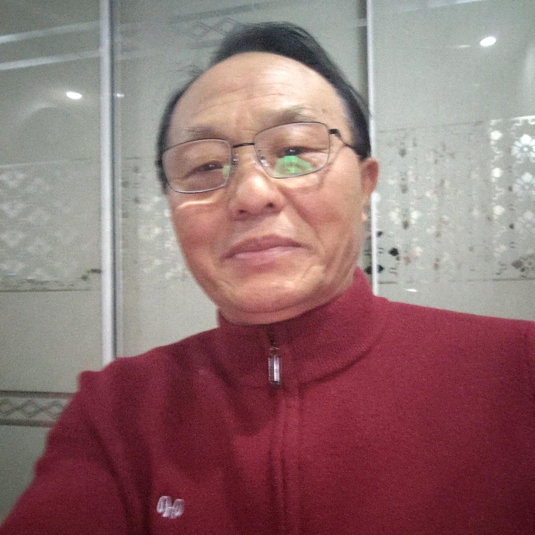 邵火火：唱歌🎤🎤主播早上8点18分直