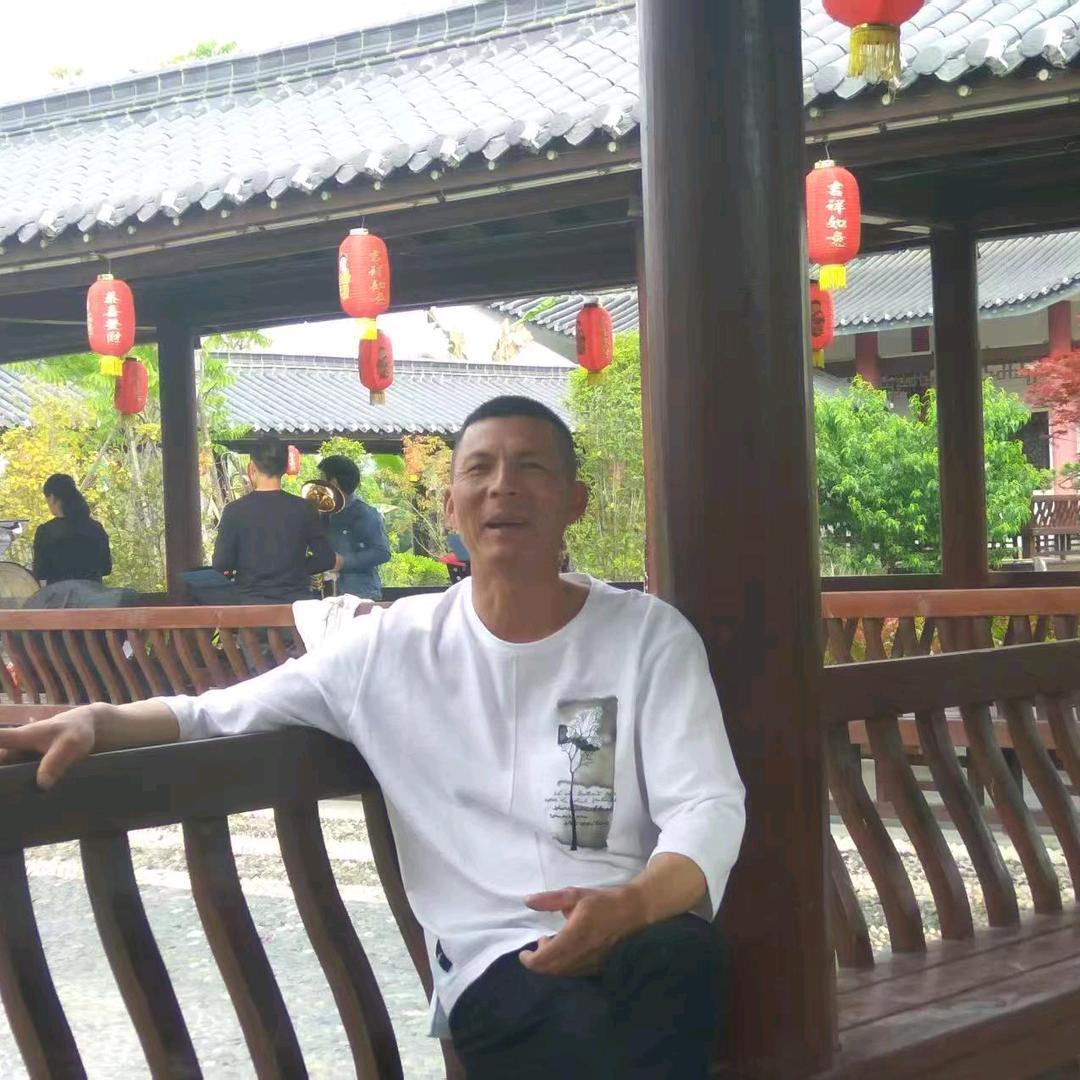 琪琪爸