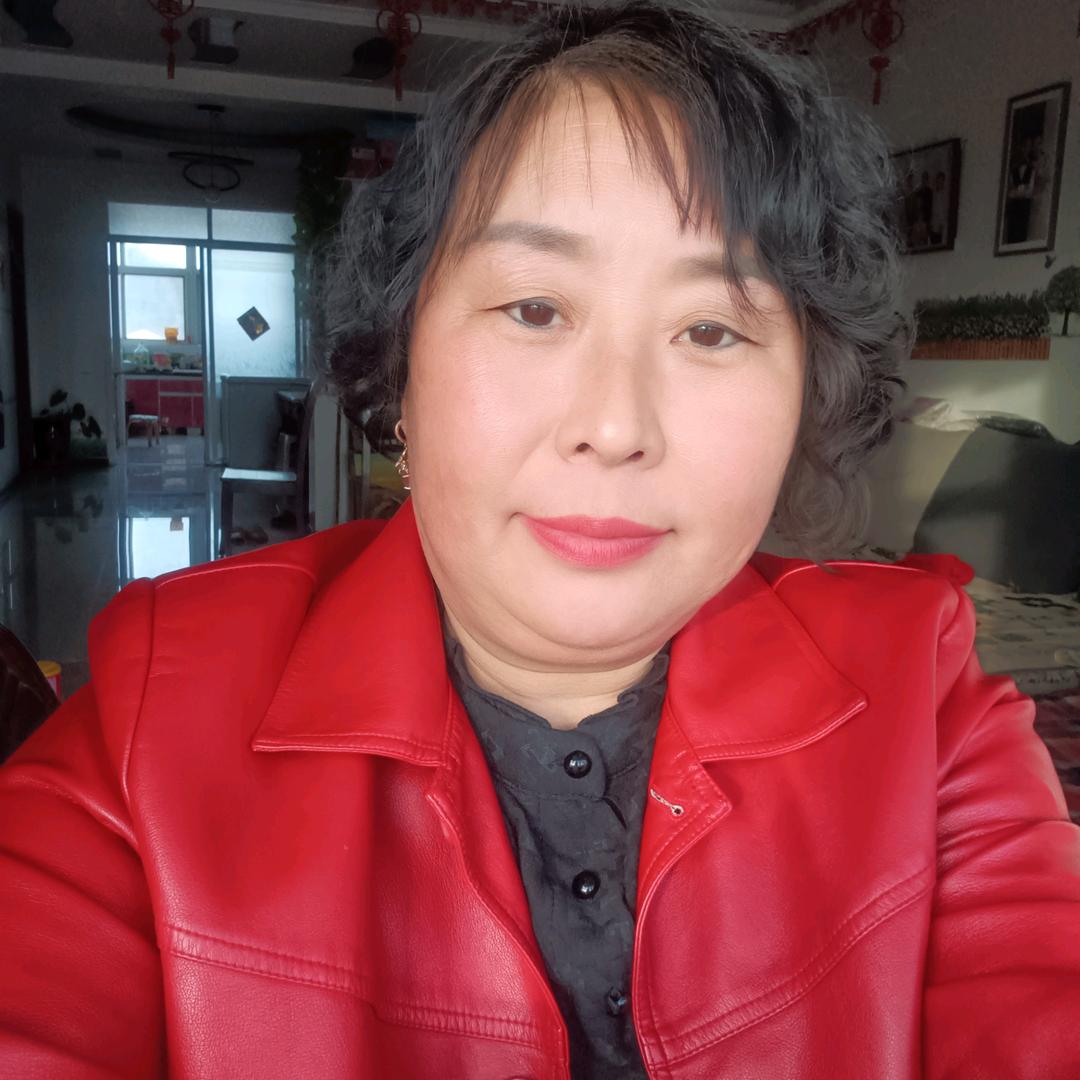 英子
