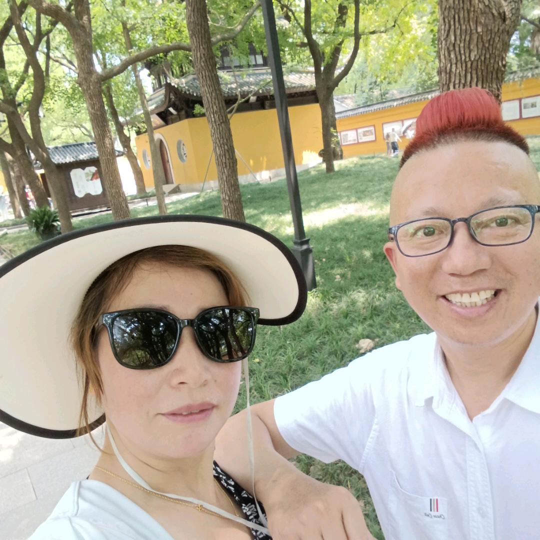 新吋尚王菲造型回龙店--托尼老师阿方