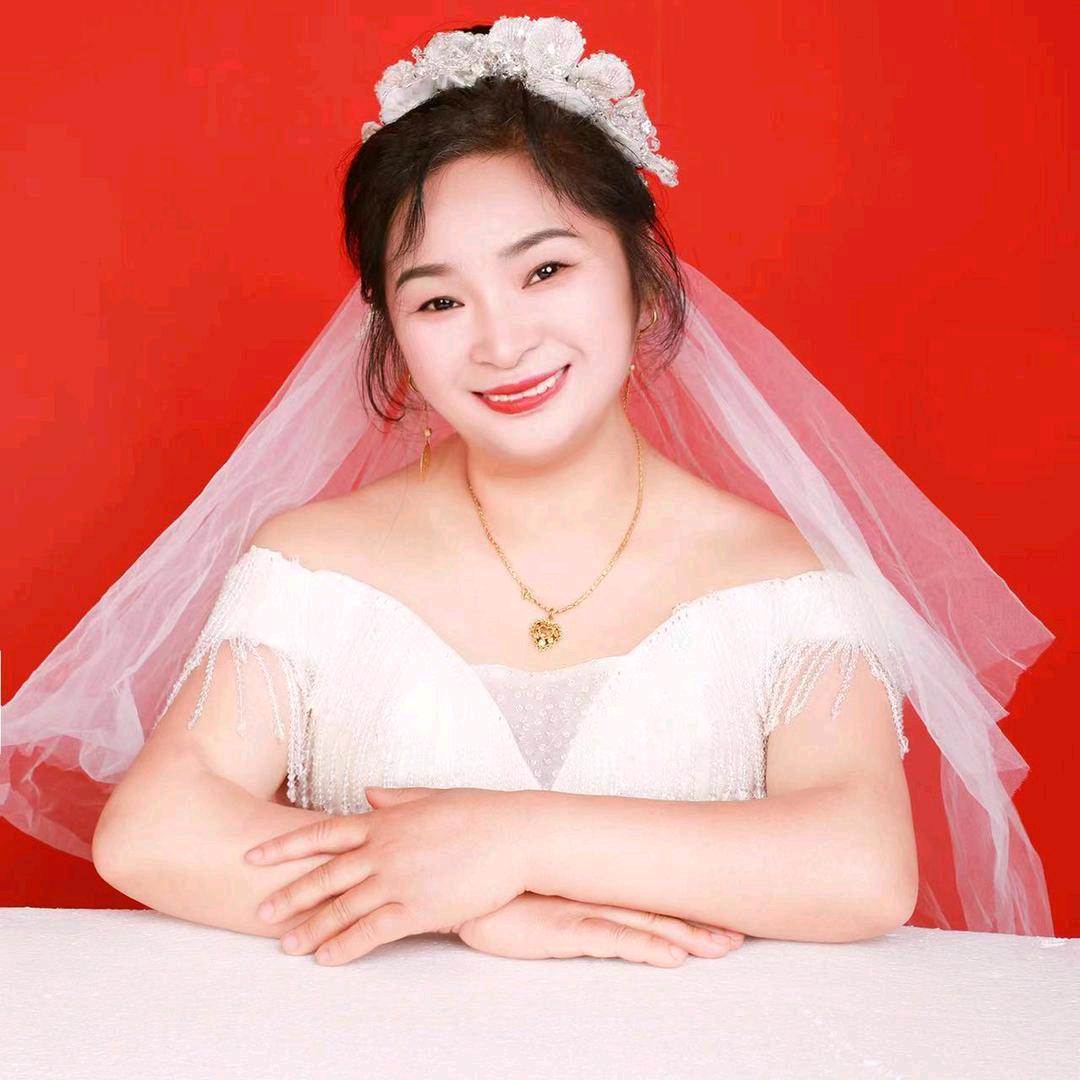 袁家姑娘，