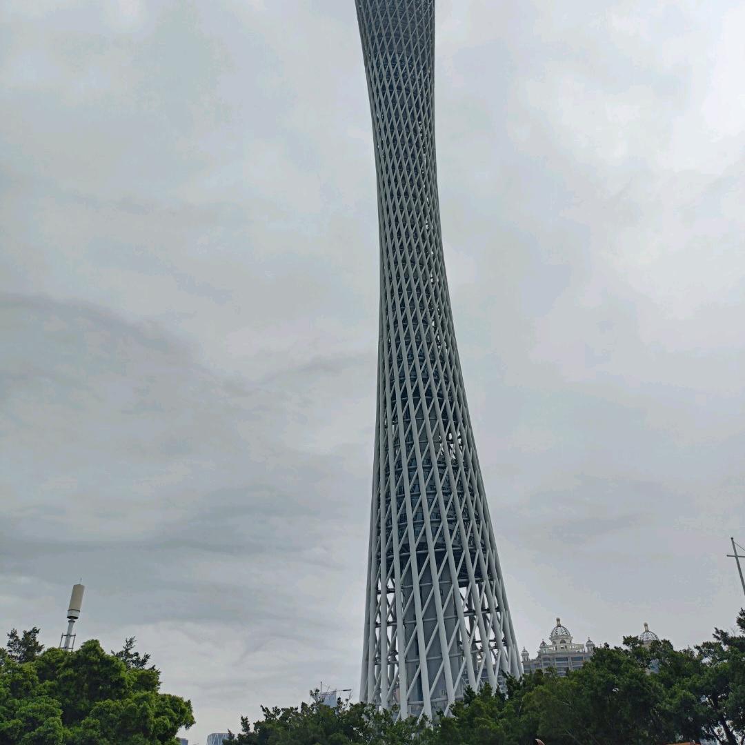 薪满亿足