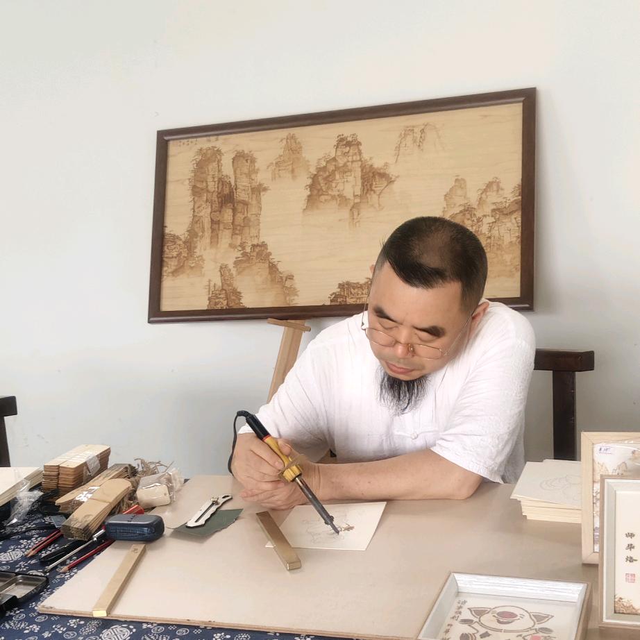 邓师华非遗烙铁画研学培训